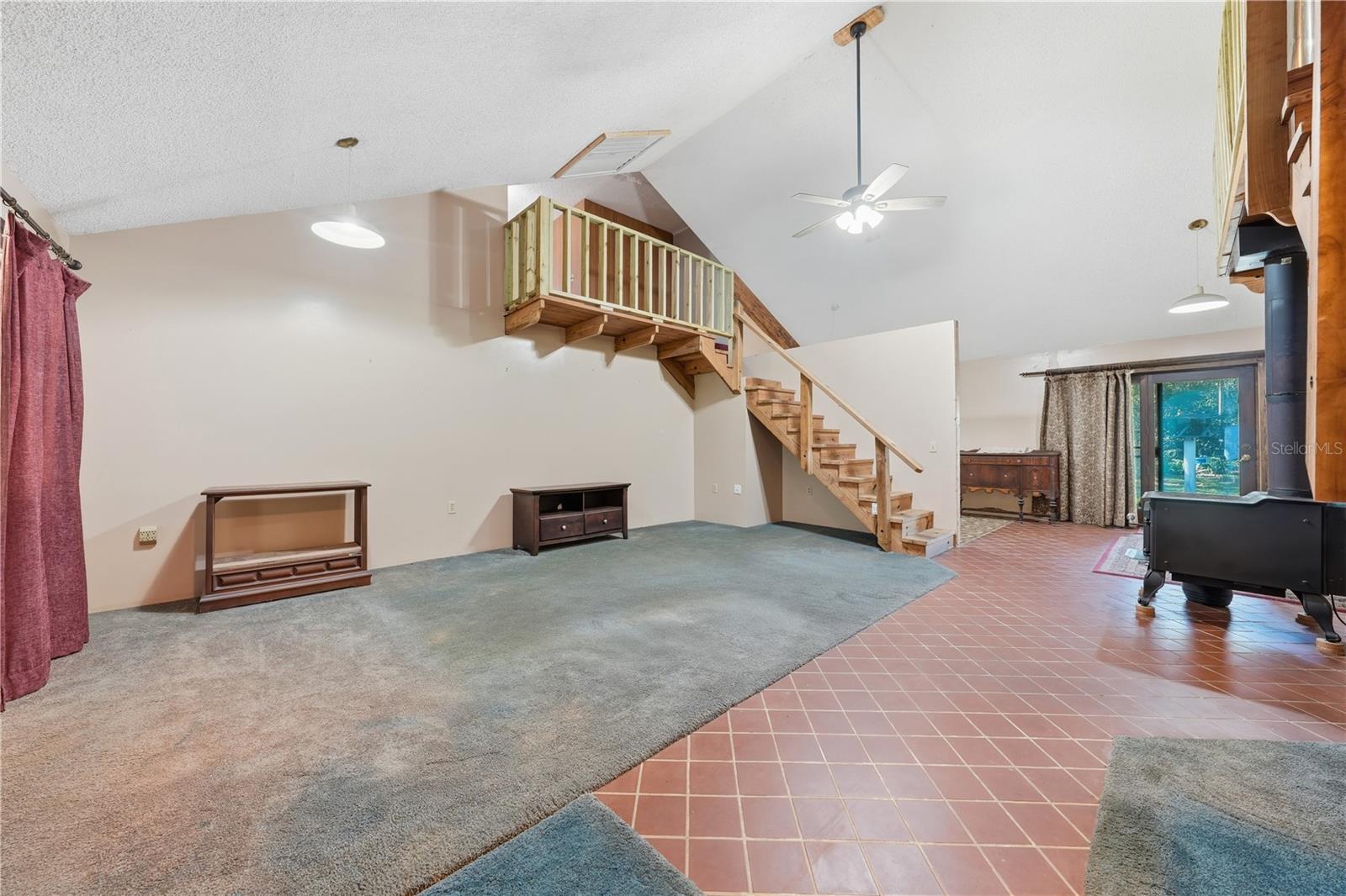 163 E ORANGE AVENUE