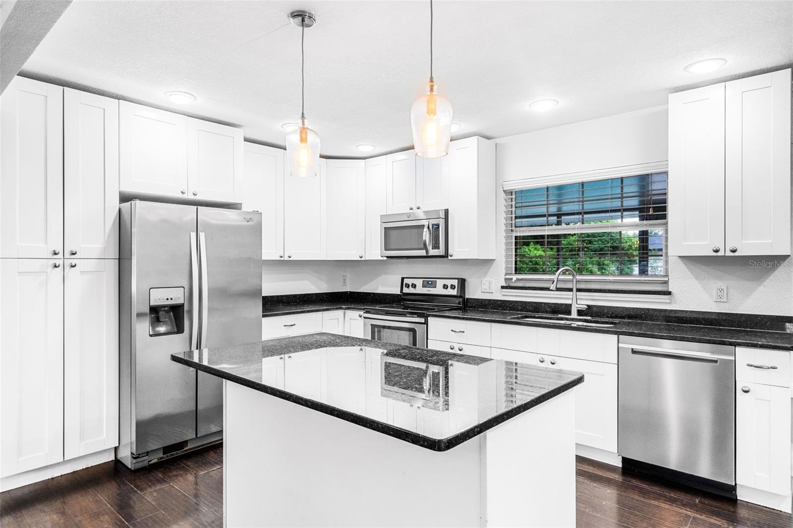 736 FOREST GLEN COURT