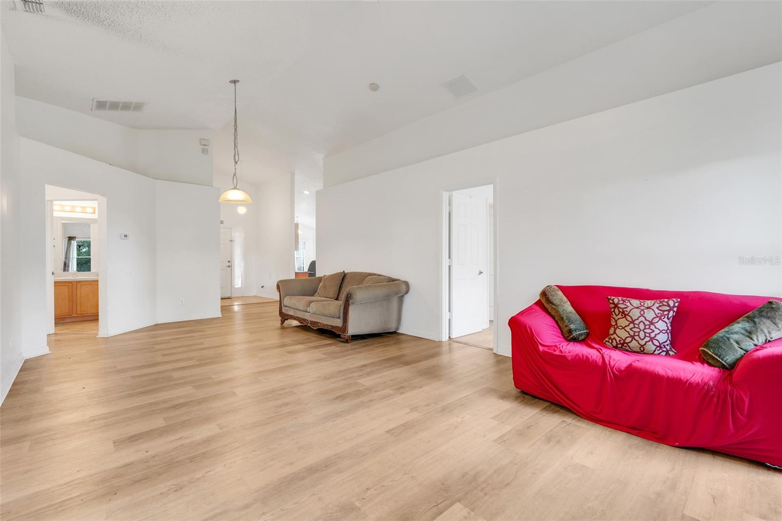 GROVELAND LEXINGTON VILLAGE PH I - Residential