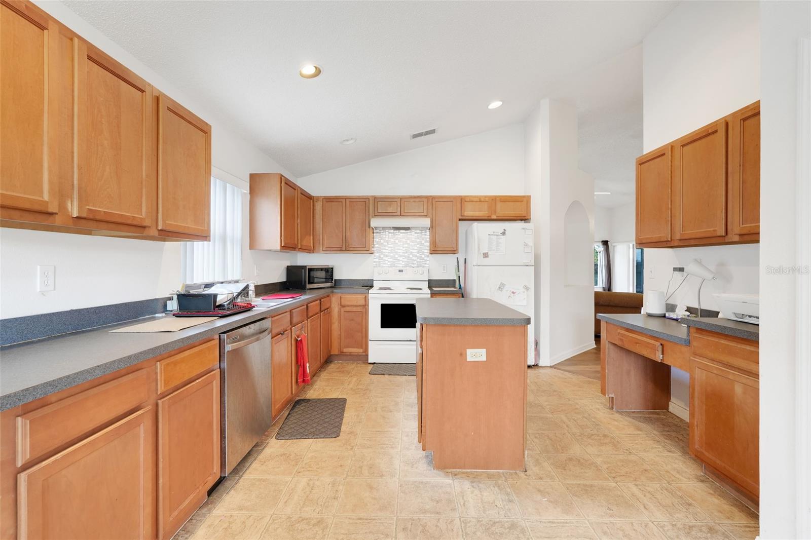 GROVELAND LEXINGTON VILLAGE PH I - Residential