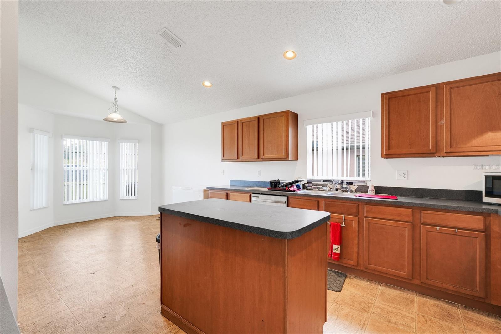 GROVELAND LEXINGTON VILLAGE PH I - Residential