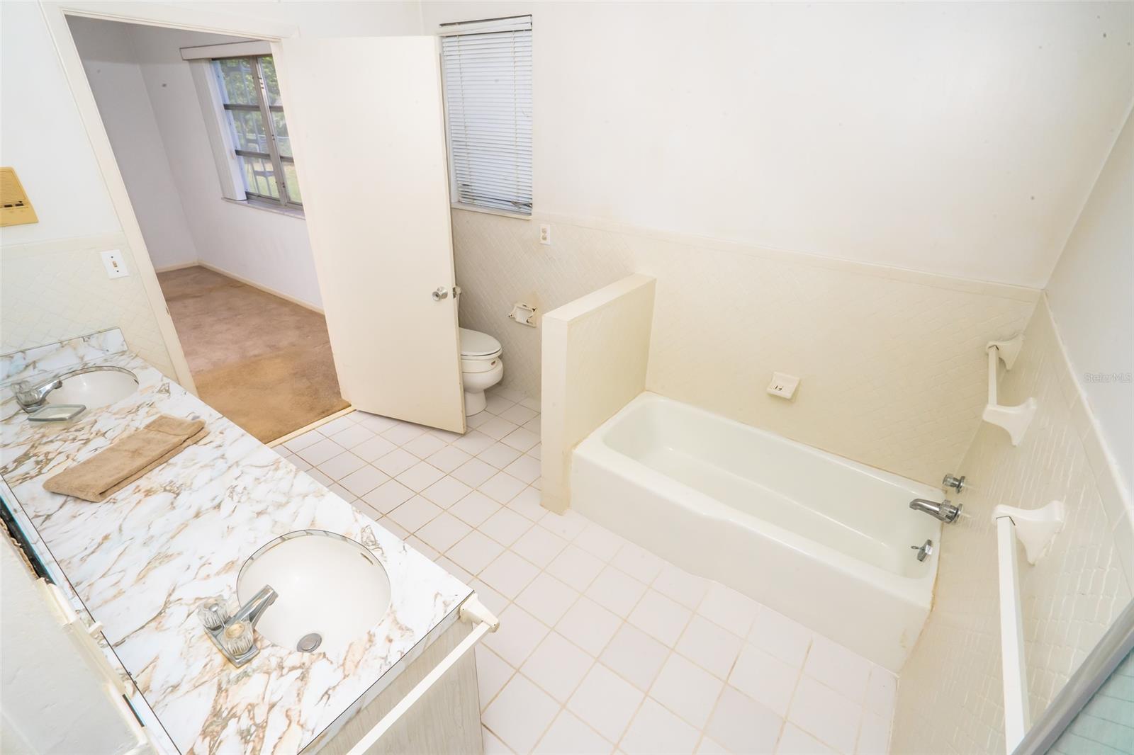 Aqua Golf - Residential