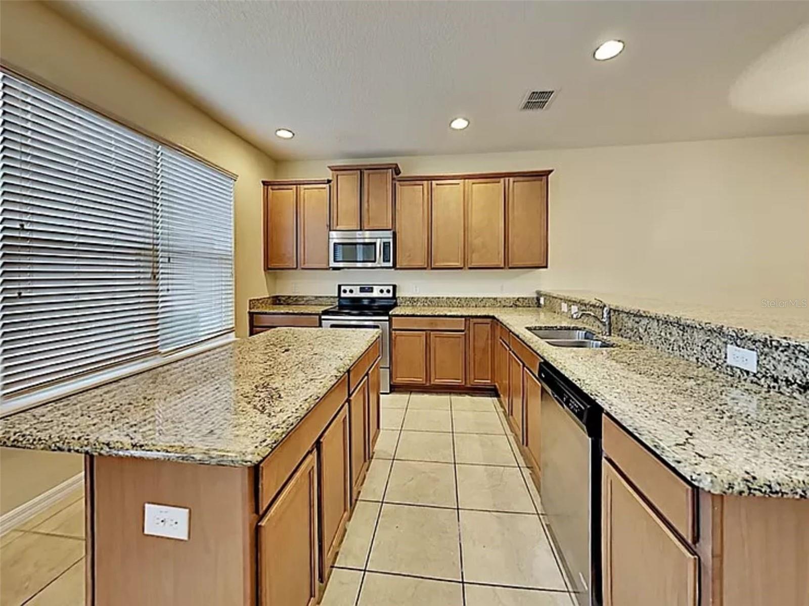 RANDAL PARK PH 3C - Residential Lease