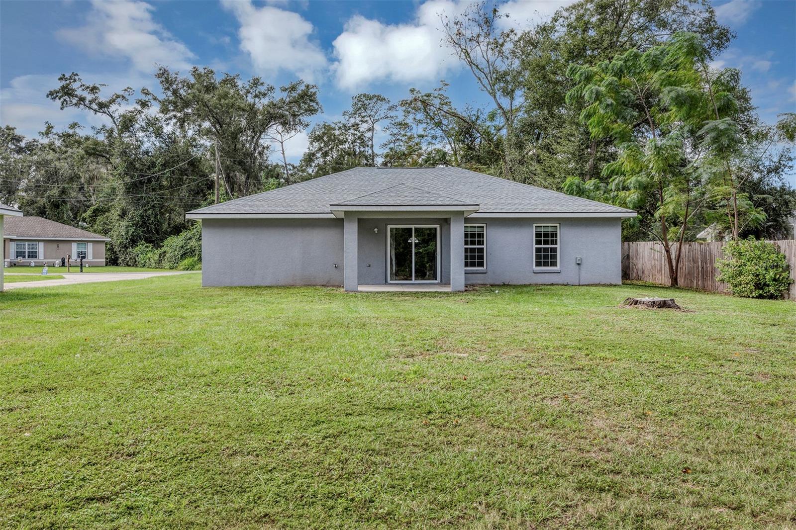BELLEVIEWS SUNNY SKIES SUB - Residential