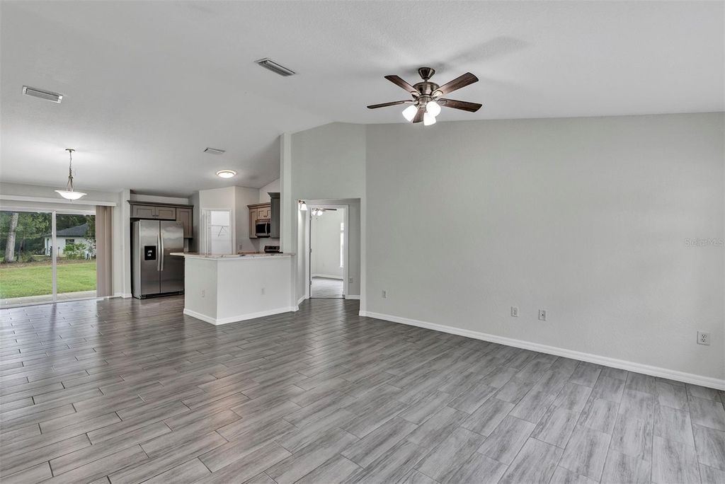 Photo of 12331 SE 67th Terrace Road, Belleview, FL 34420 (MLS # O6354003)