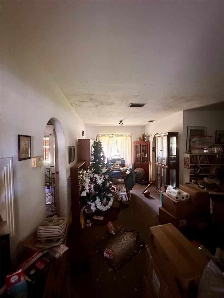 Photo of 115 S Orion Avenue, Clearwater, FL 33765 (MLS # TB8546801)
