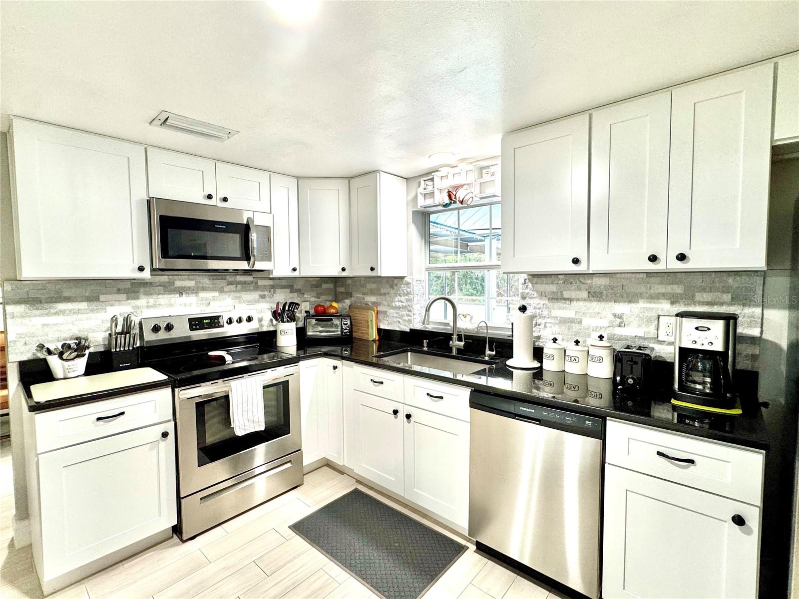 BEACON SQUARE - Residential