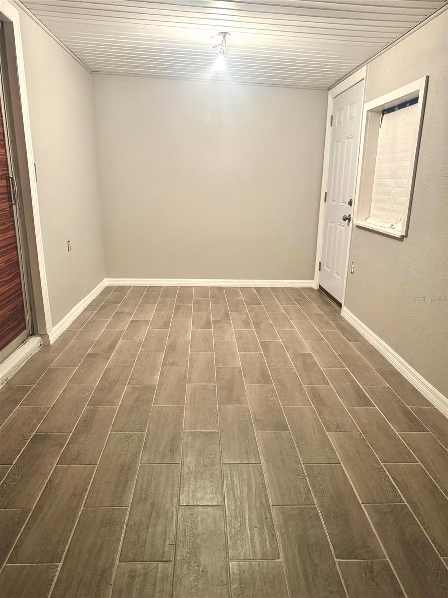 BEACON SQUARE - Residential