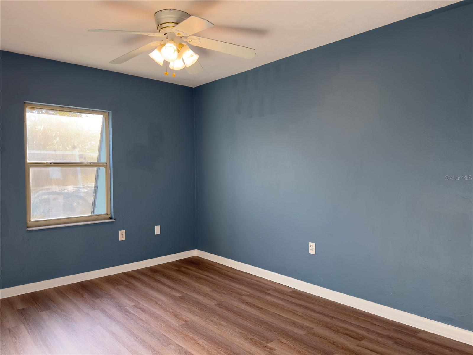 CRICKET CLUB CONDO - Residential