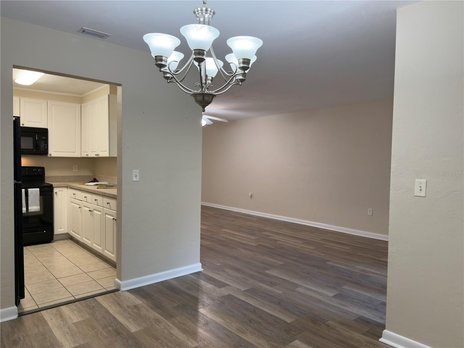 CRICKET CLUB CONDO - Residential