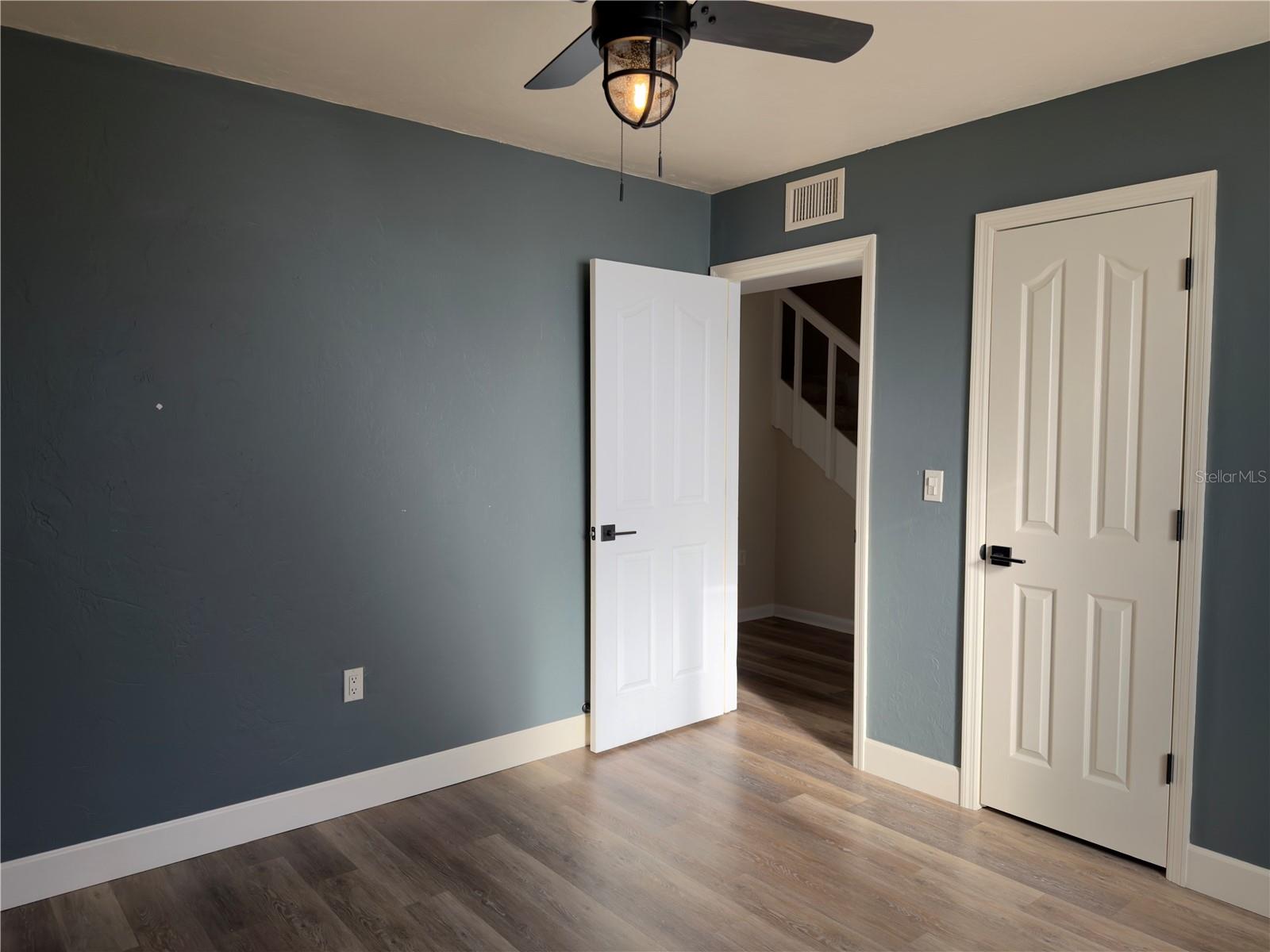 CRICKET CLUB CONDO - Residential