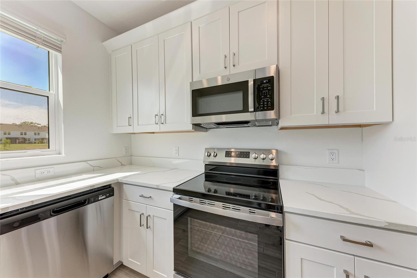 SIENNA PARK TOWNHOMES AT UNIVERSITY - Residential Lease