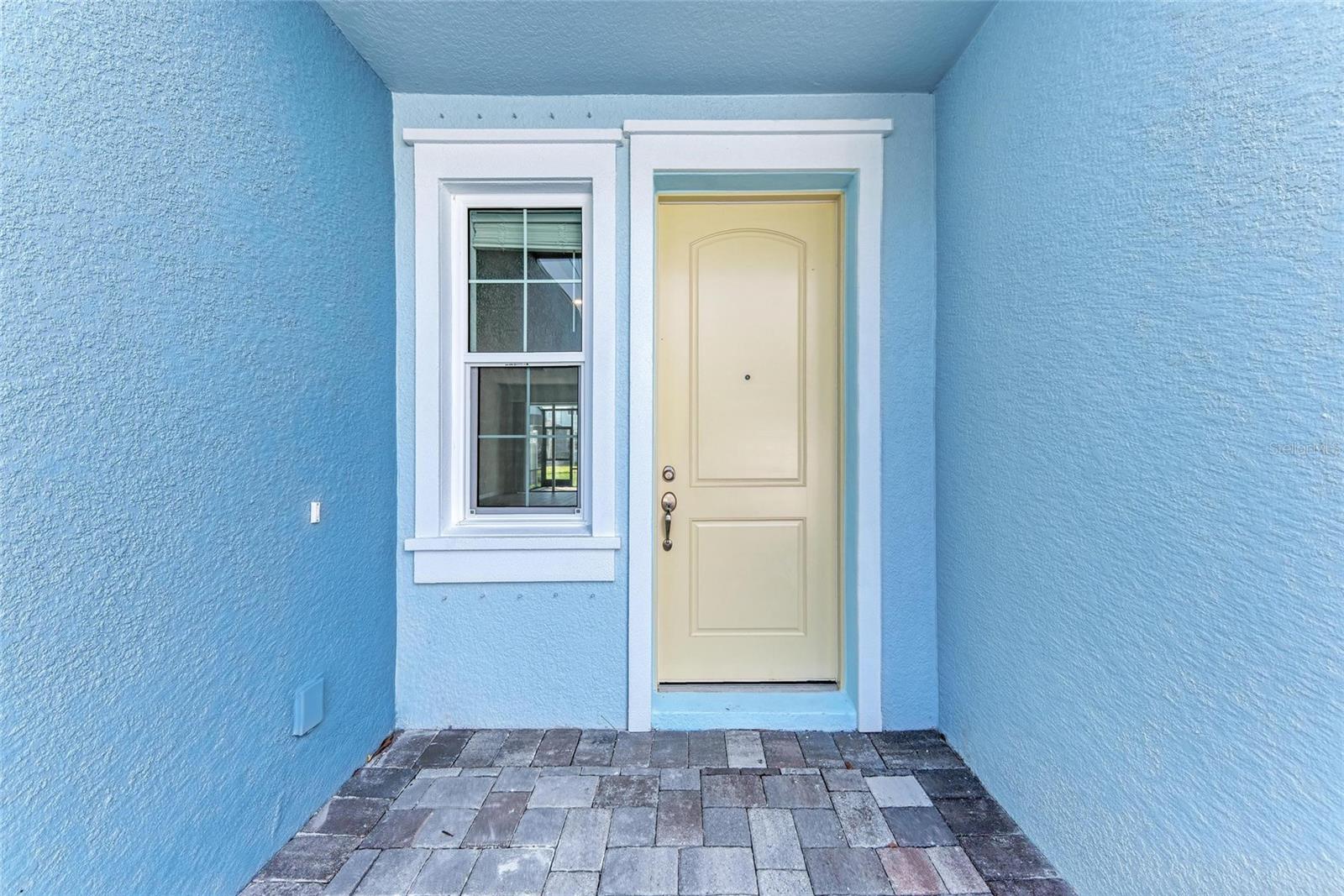 SIENNA PARK TOWNHOMES AT UNIVERSITY - Residential Lease
