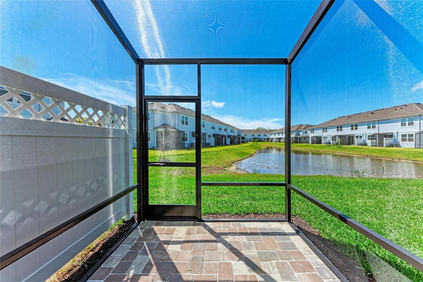 SIENNA PARK TOWNHOMES AT UNIVERSITY - Residential Lease