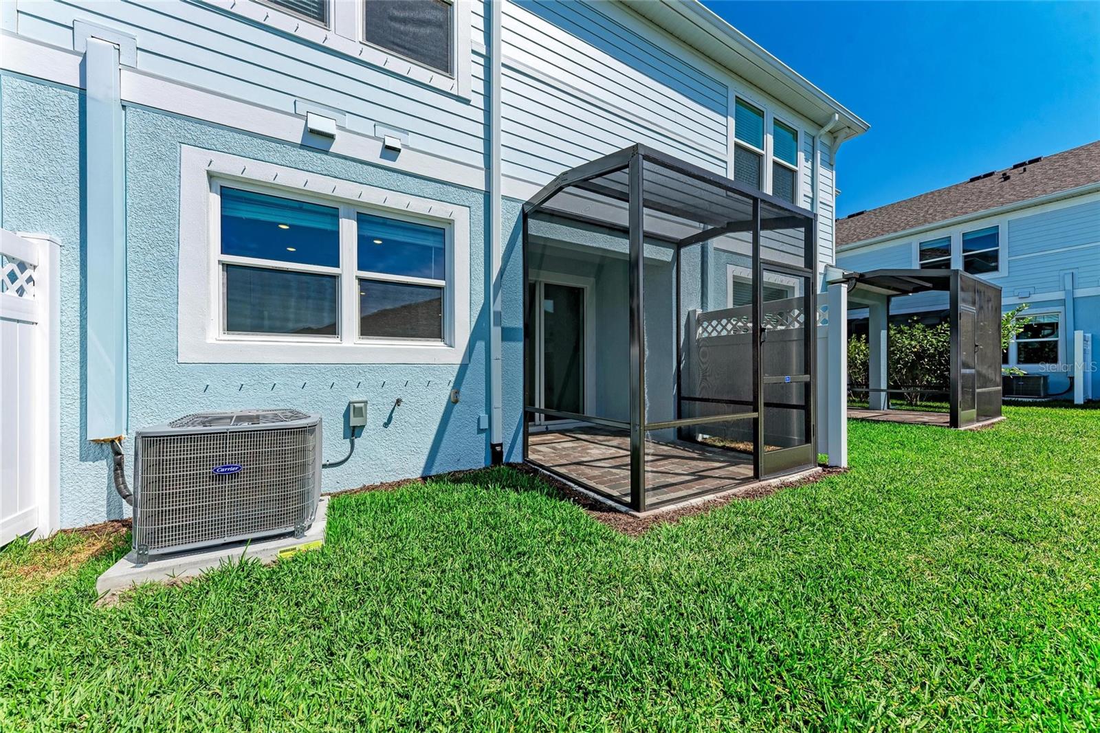 SIENNA PARK TOWNHOMES AT UNIVERSITY - Residential Lease