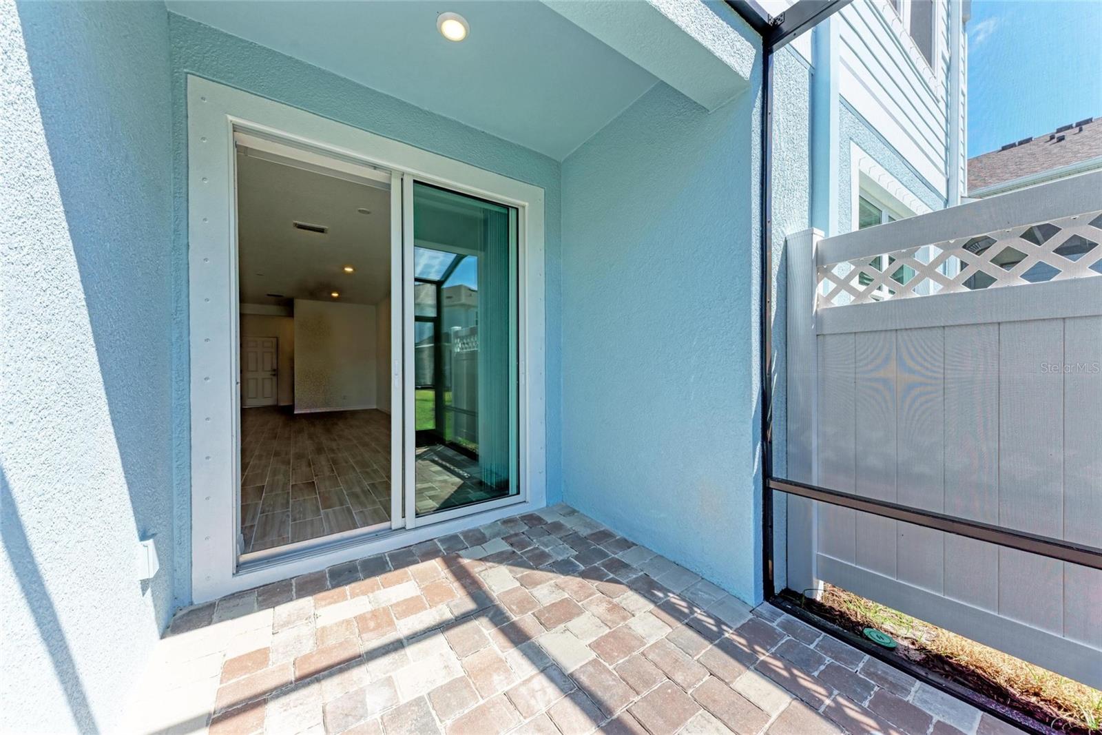 SIENNA PARK TOWNHOMES AT UNIVERSITY - Residential Lease
