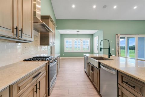 Tiny photo for 2437 Bay Lake Loop, Groveland, FL 34736 (MLS # G5090550)