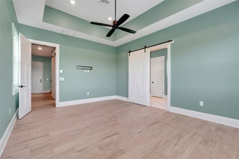 Tiny photo for 2437 Bay Lake Loop, Groveland, FL 34736 (MLS # G5090550)