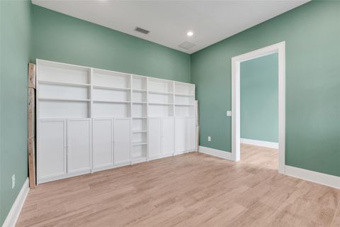 Tiny photo for 2437 Bay Lake Loop, Groveland, FL 34736 (MLS # G5090550)