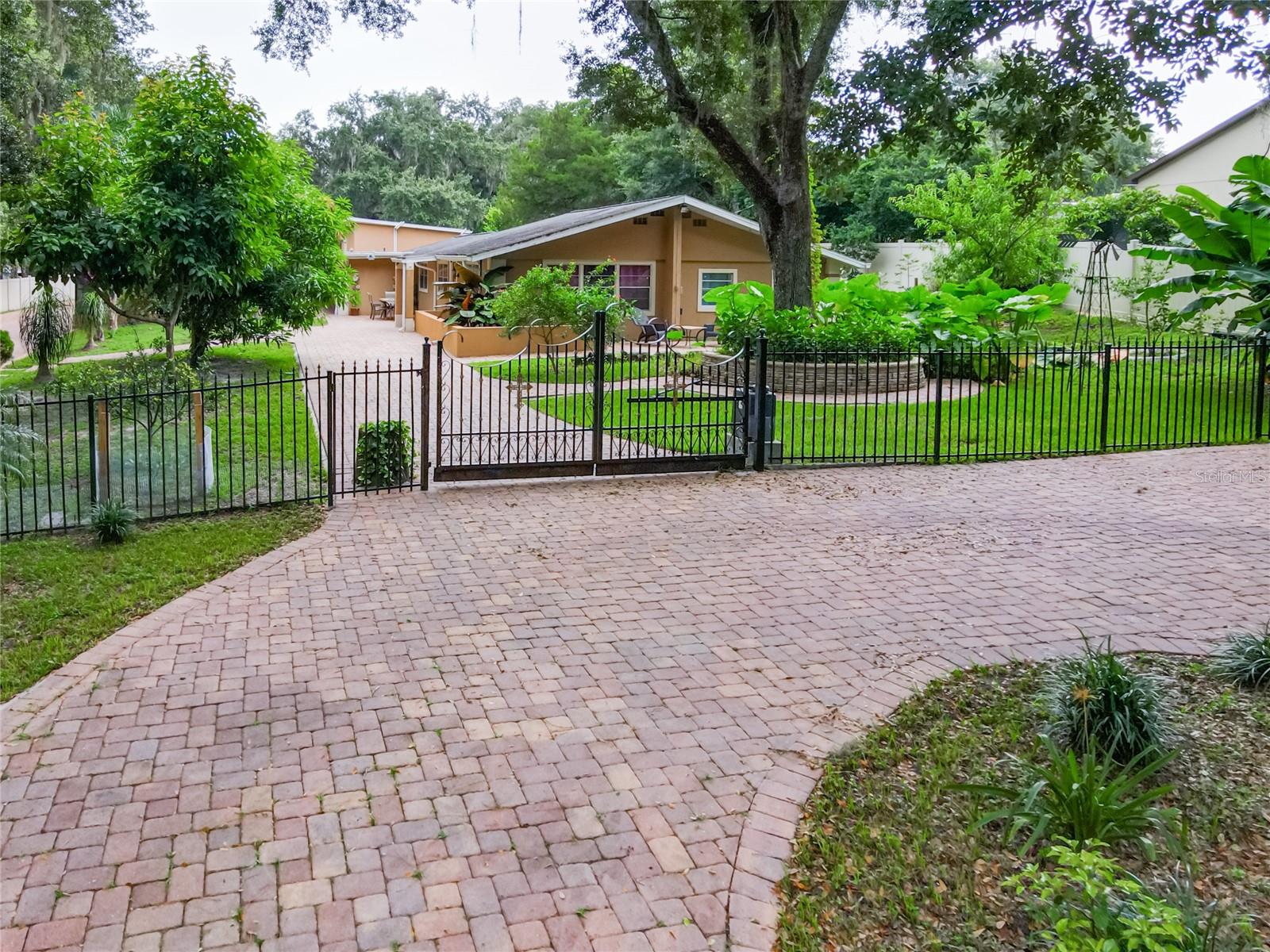 3849 ROUND LAKE ROAD
