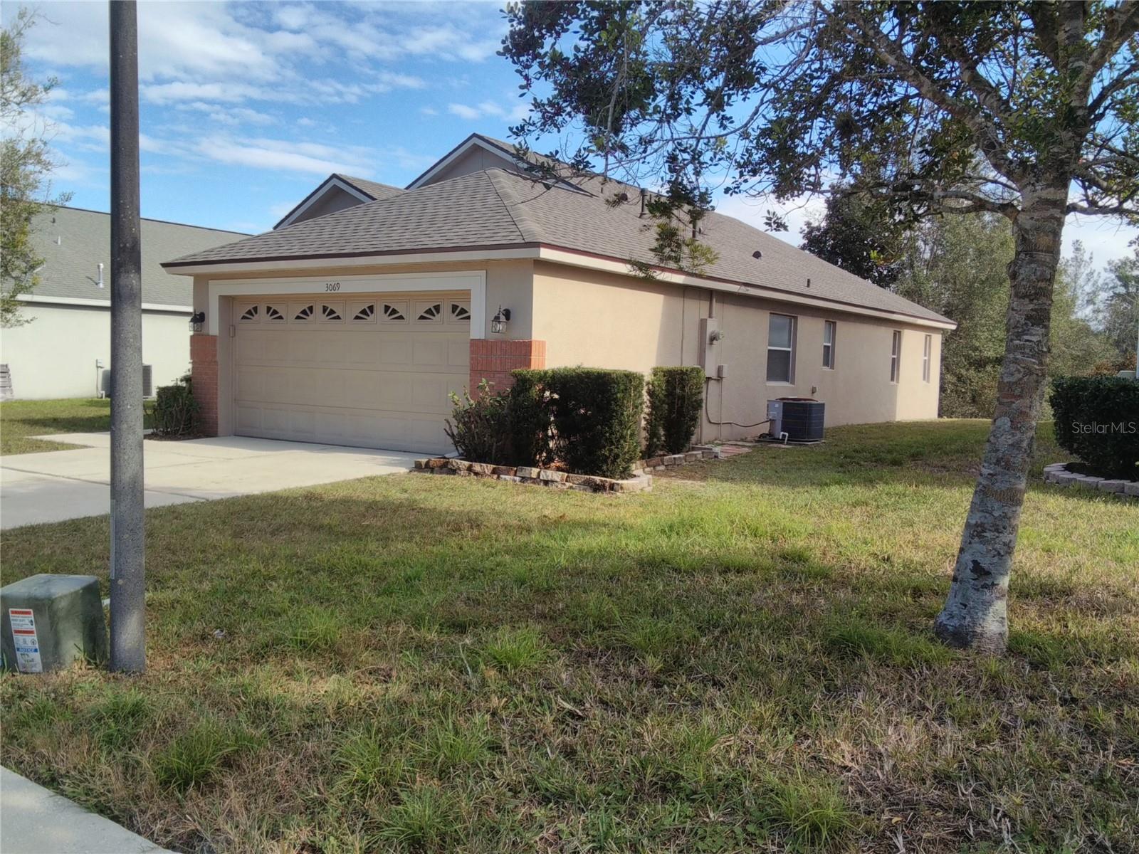 ARBOR RIDGE UNIT 03 - Residential Lease