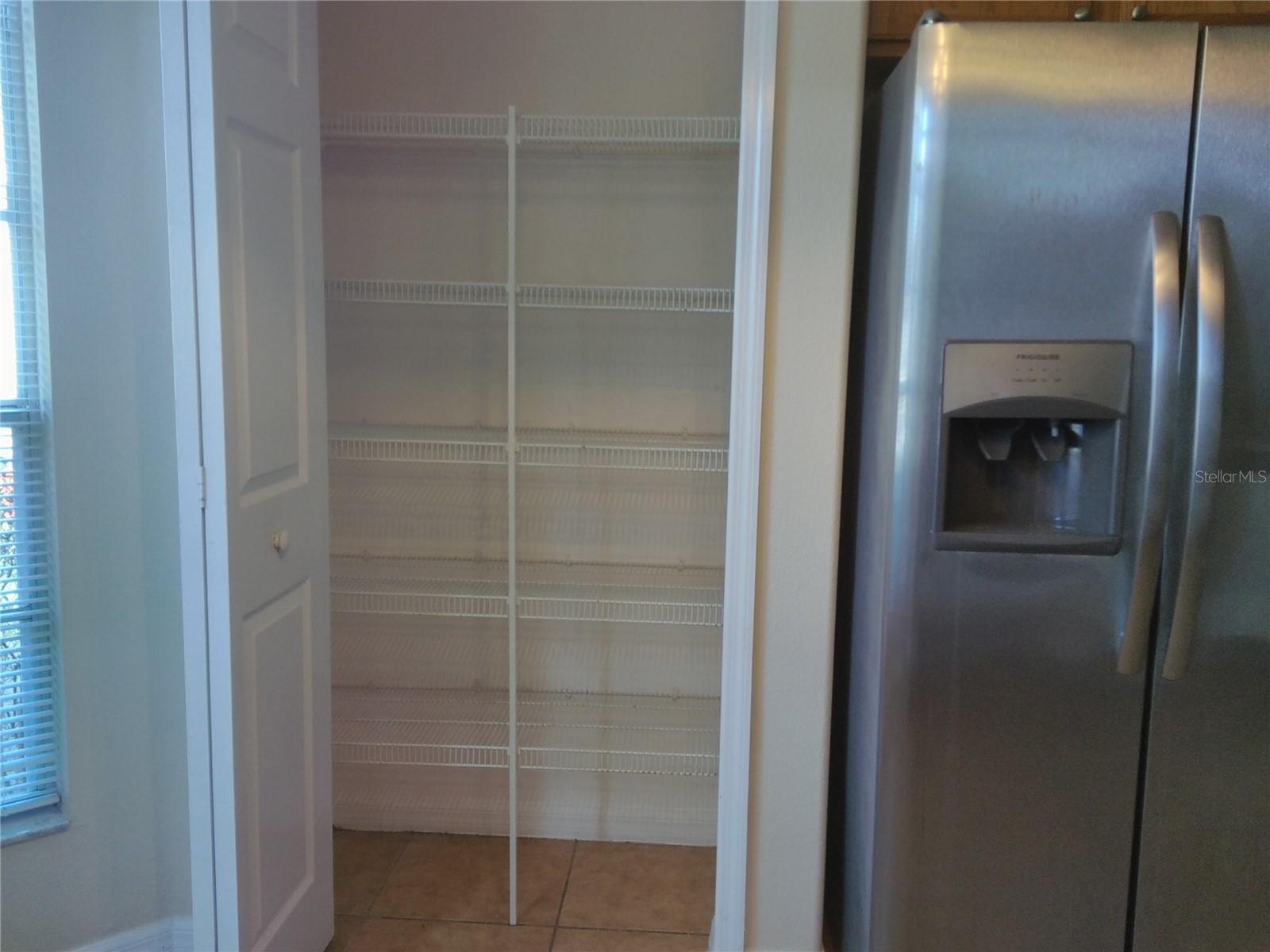 ARBOR RIDGE UNIT 03 - Residential Lease