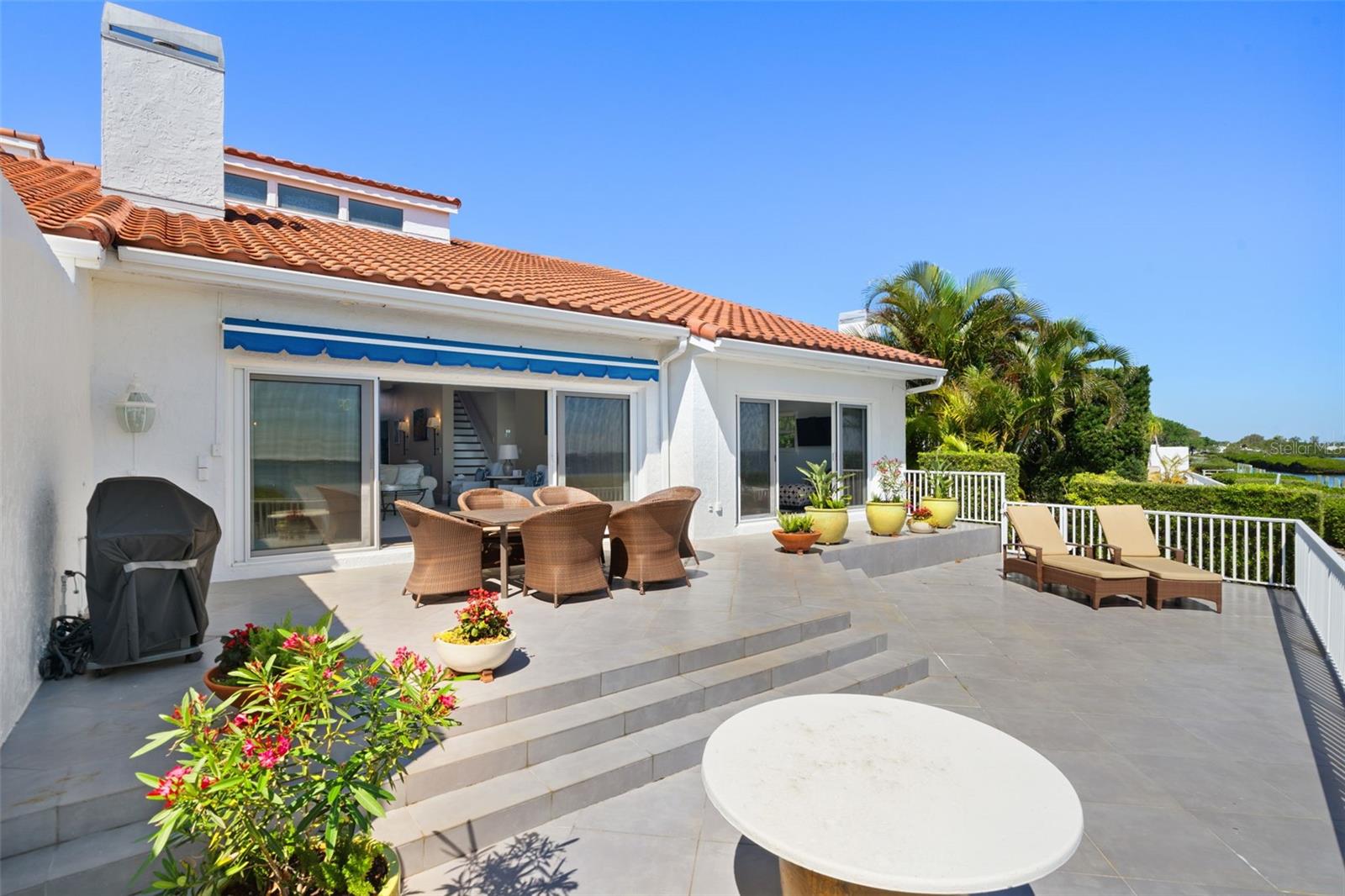 HARBOUR COURT - Residential