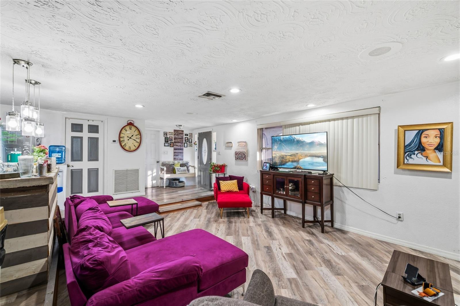 LA VILLA GARDENS - Residential