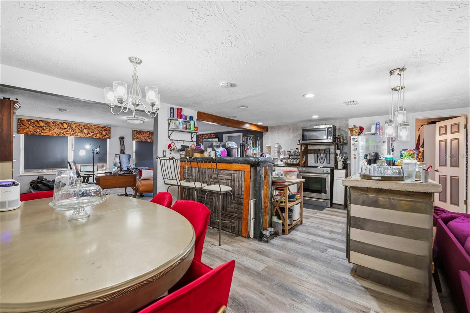 LA VILLA GARDENS - Residential