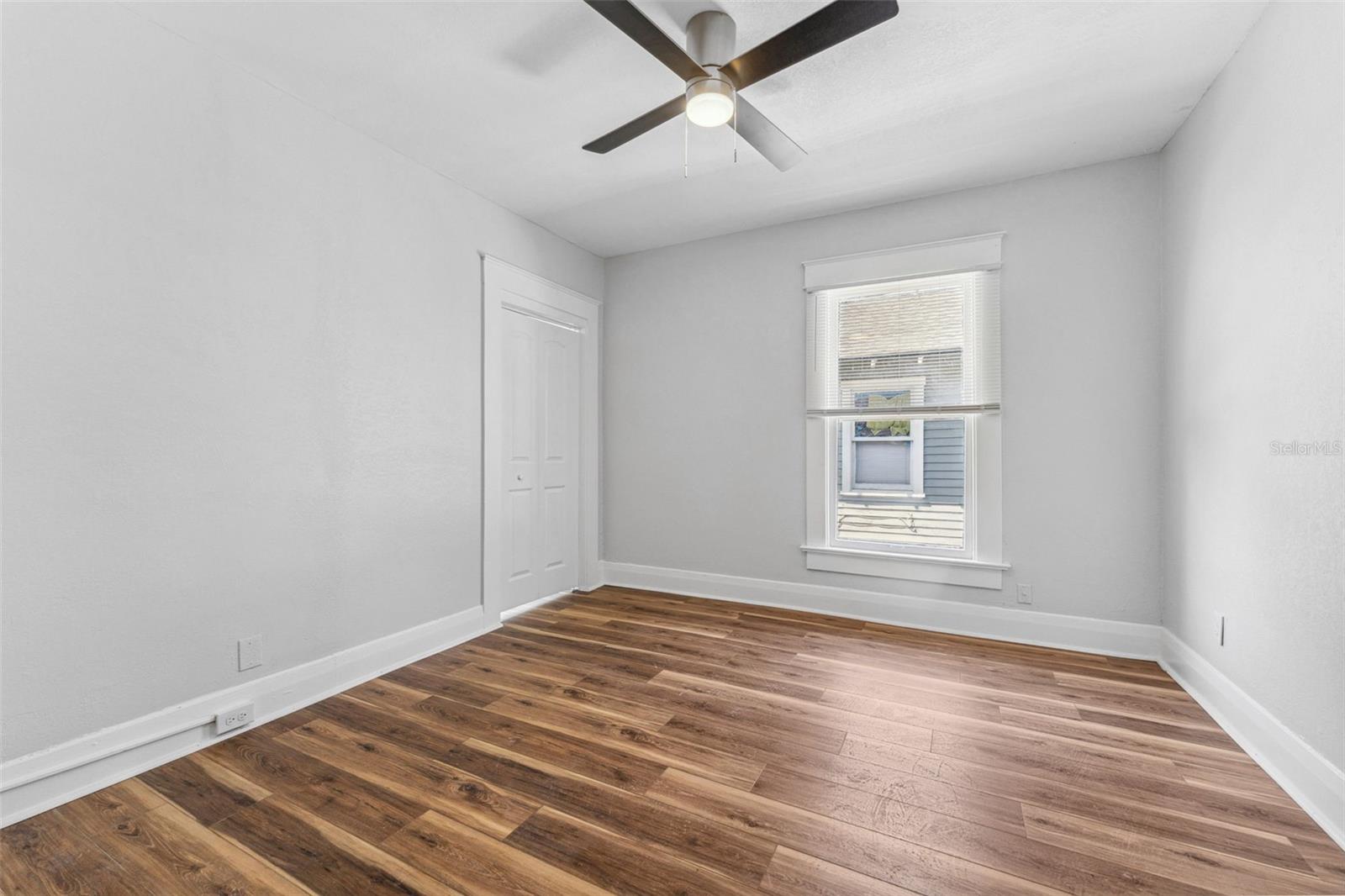 4SU | KELLY'S ALICE SUBDIVISION - Residential