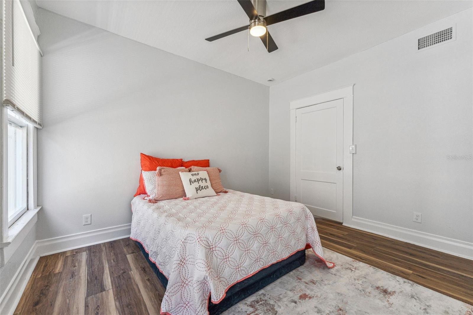 4SU | KELLY'S ALICE SUBDIVISION - Residential