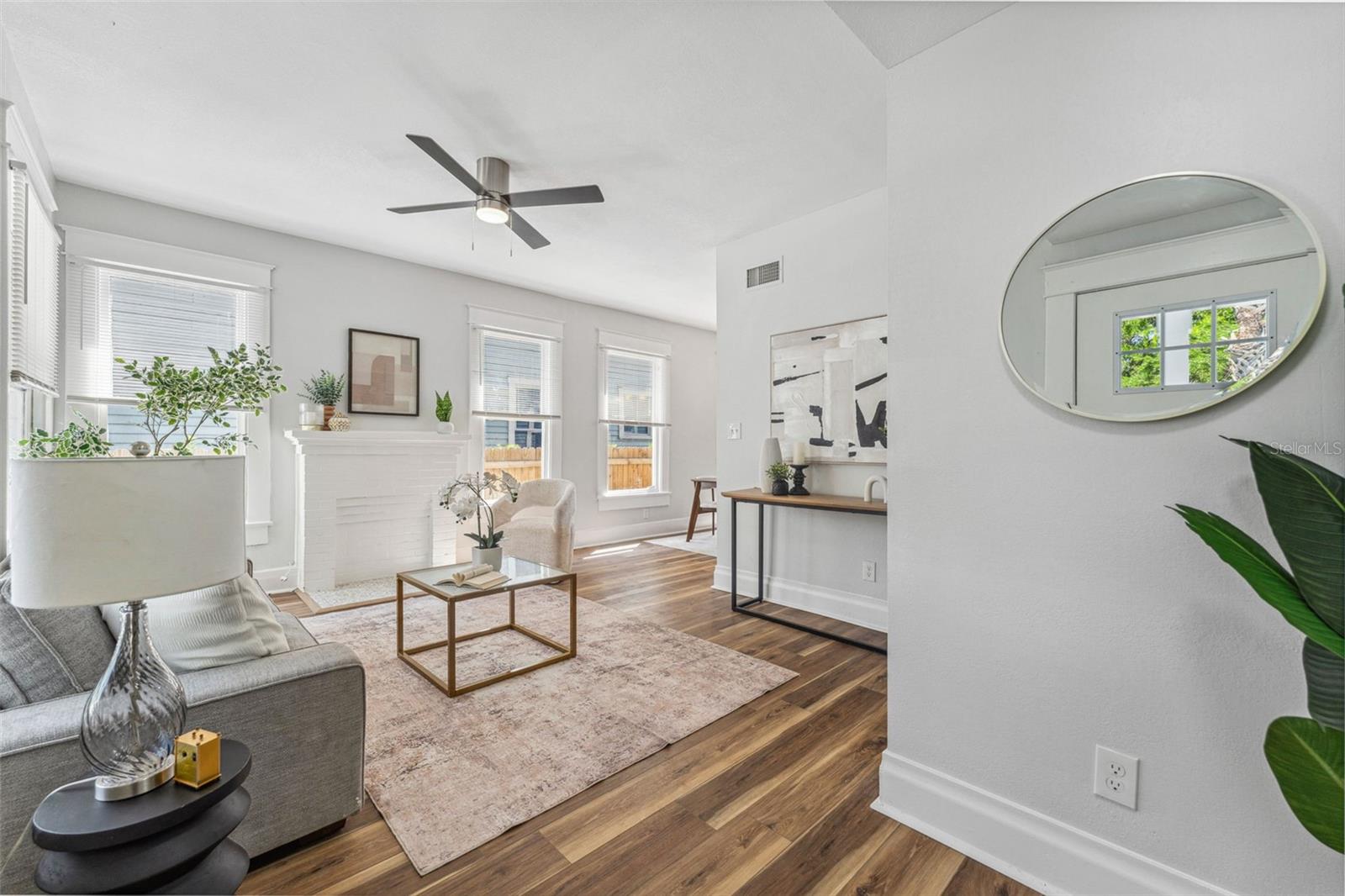 4SU | KELLY'S ALICE SUBDIVISION - Residential