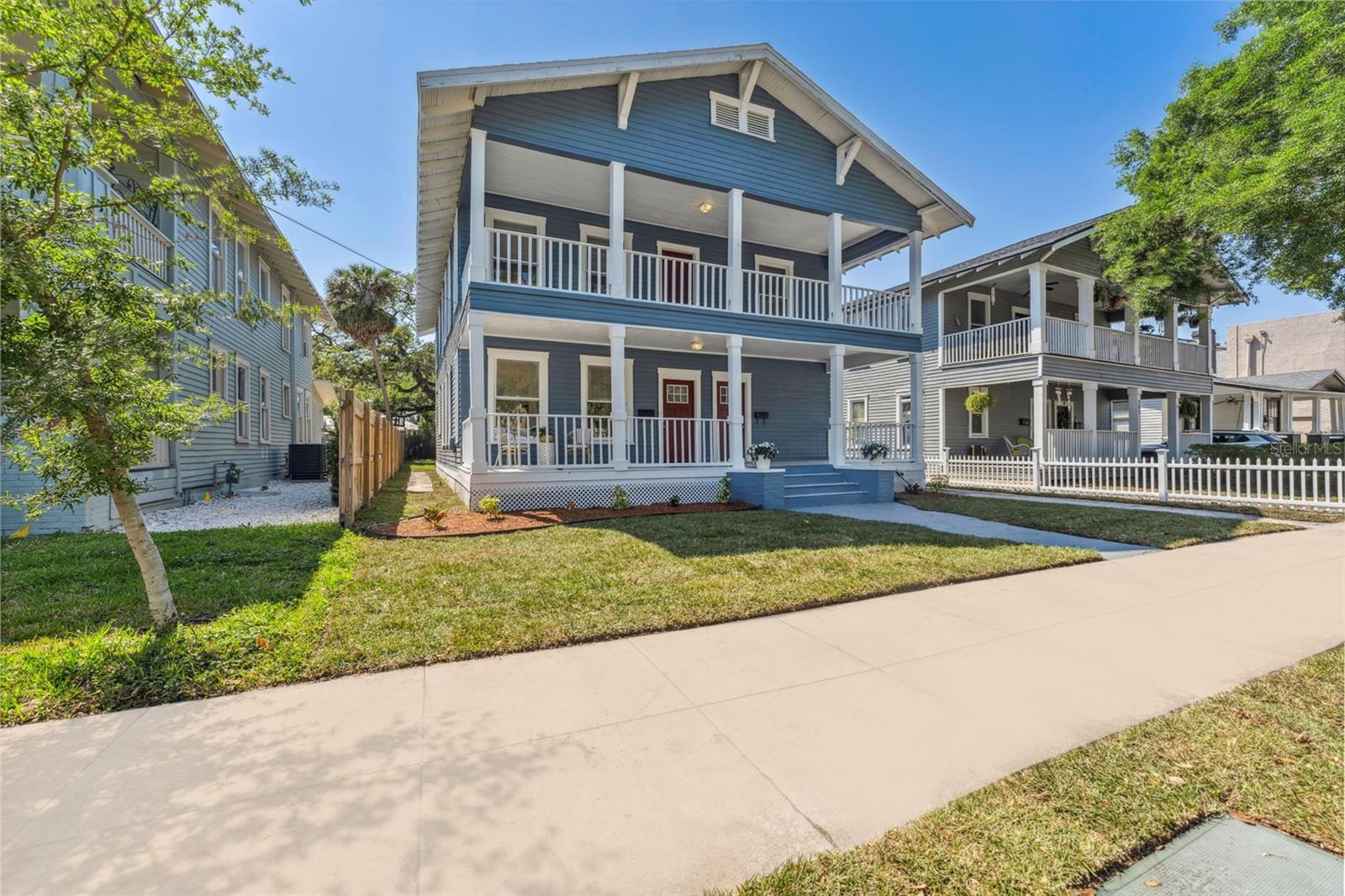 4SU | KELLY'S ALICE SUBDIVISION - Residential