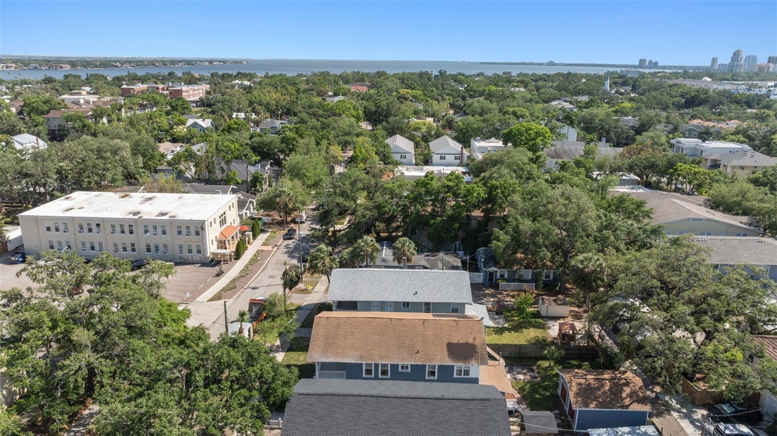 4SU | KELLY'S ALICE SUBDIVISION - Residential