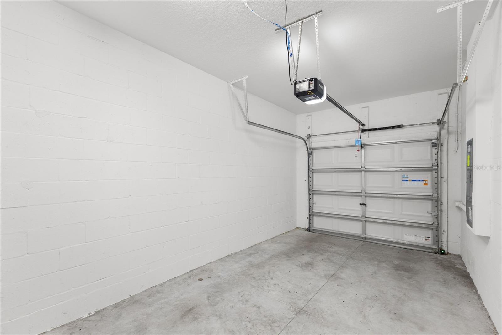 TOWNES/LK THOMAS PH 1 - Residential