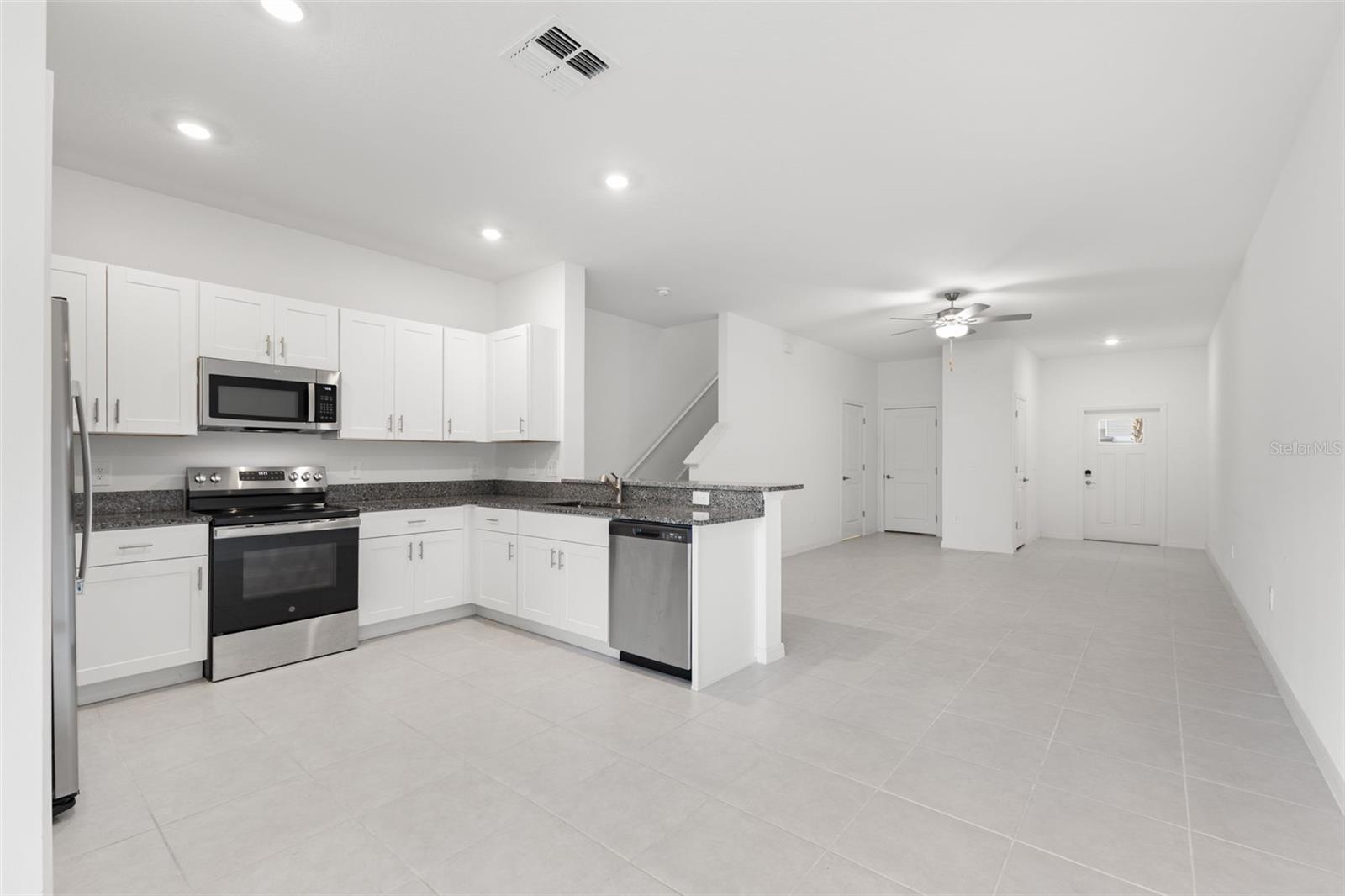 TOWNES/LK THOMAS PH 1 - Residential