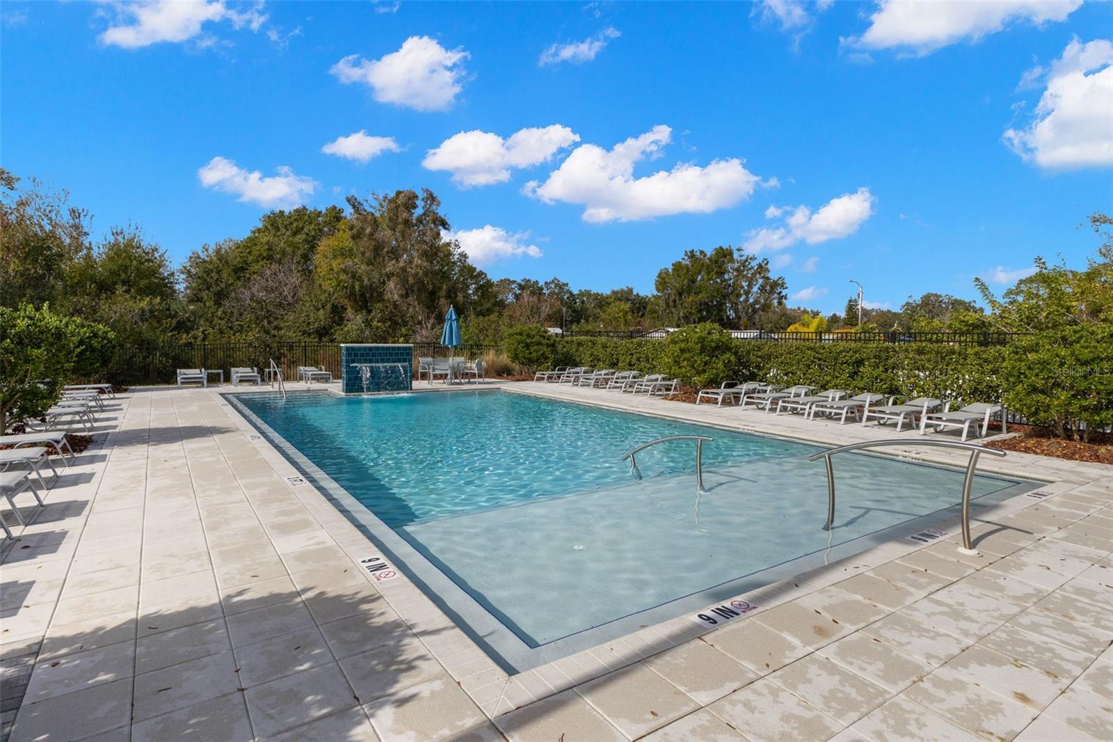 TOWNES/LK THOMAS PH 1 - Residential