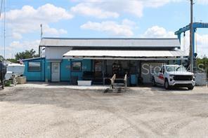 RIVERBAY TWNHMS PH THREE - Residential Lease