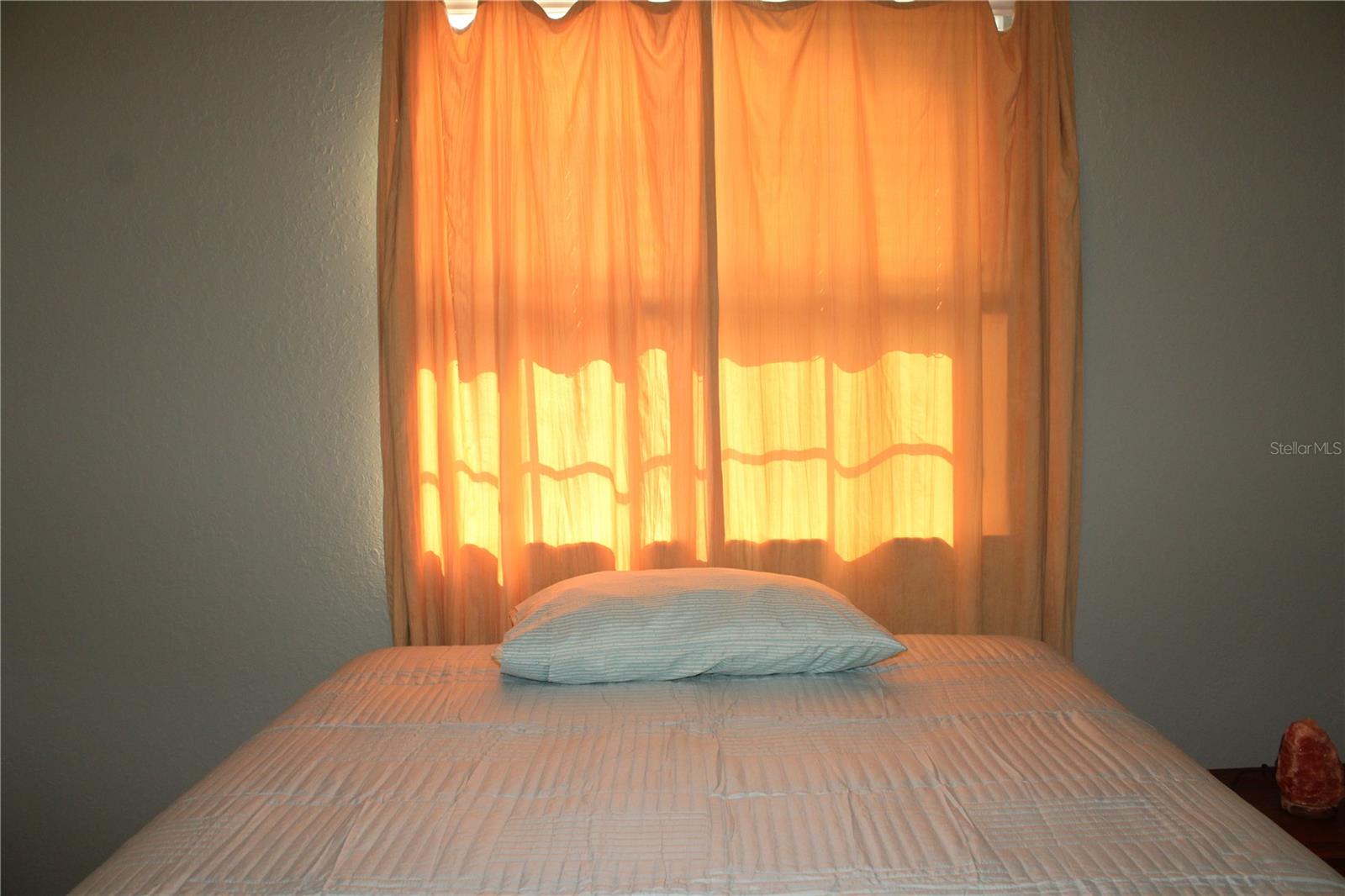 RIVERBAY TWNHMS PH THREE - Residential Lease