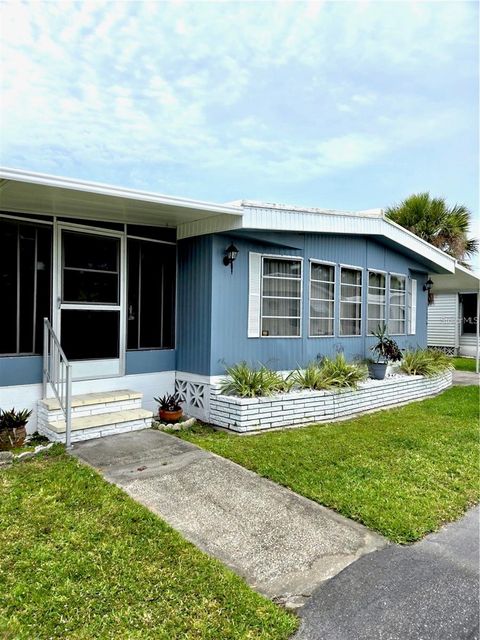 Photo of 2236 Gondola Drive, Sarasota, FL 34238 (MLS # A4657808)