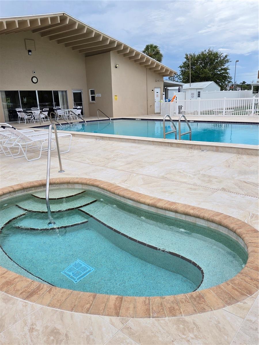 VENETIAN ESTATES - Residential