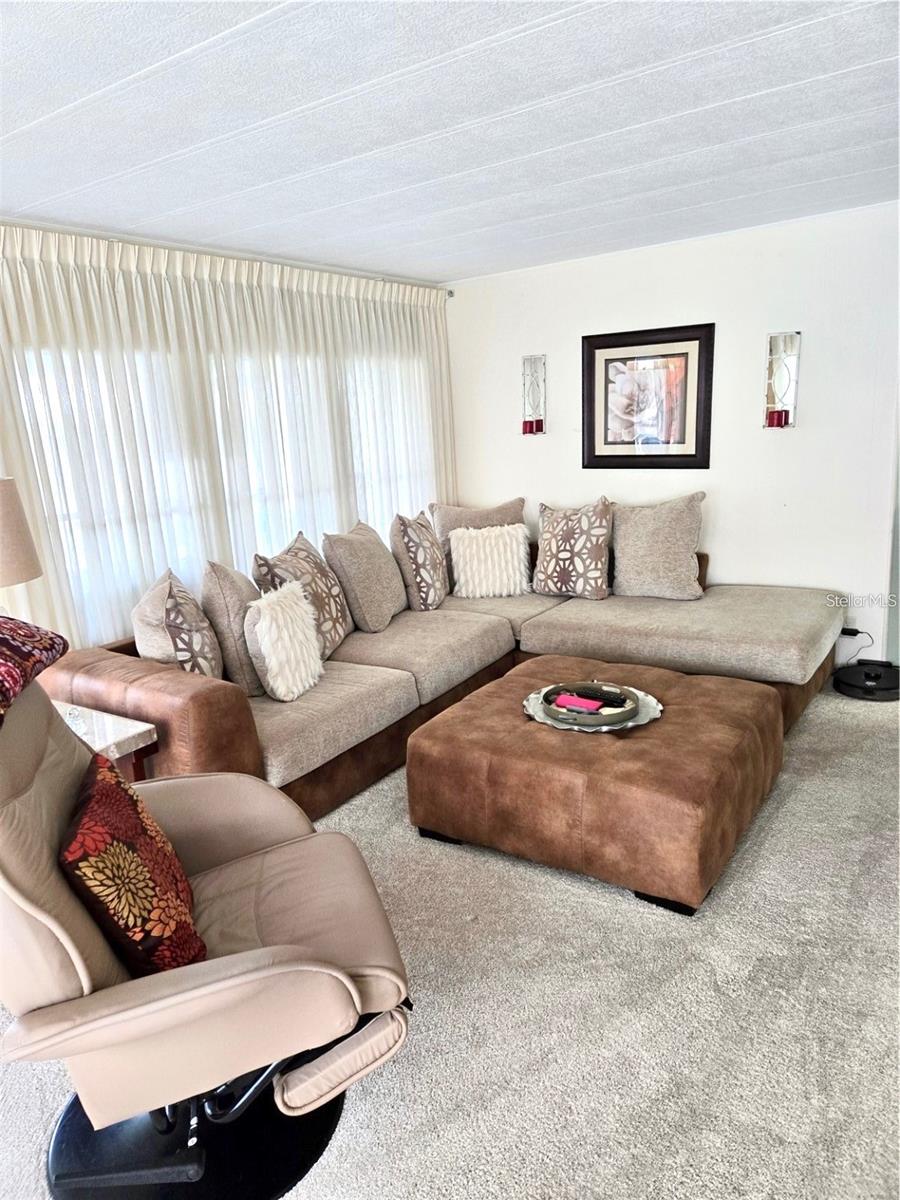 VENETIAN ESTATES - Residential