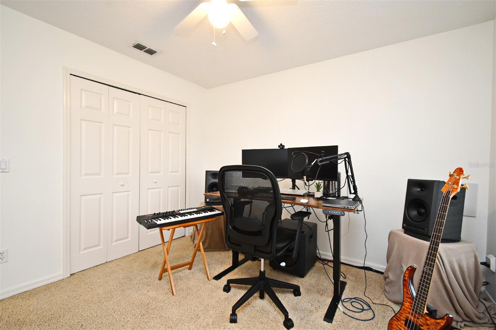 WEKIVA PARK TOWNHOMES - Residential Lease