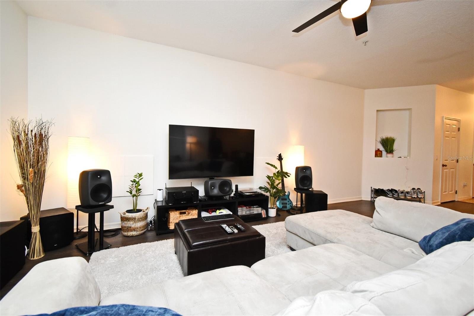 WEKIVA PARK TOWNHOMES - Residential Lease