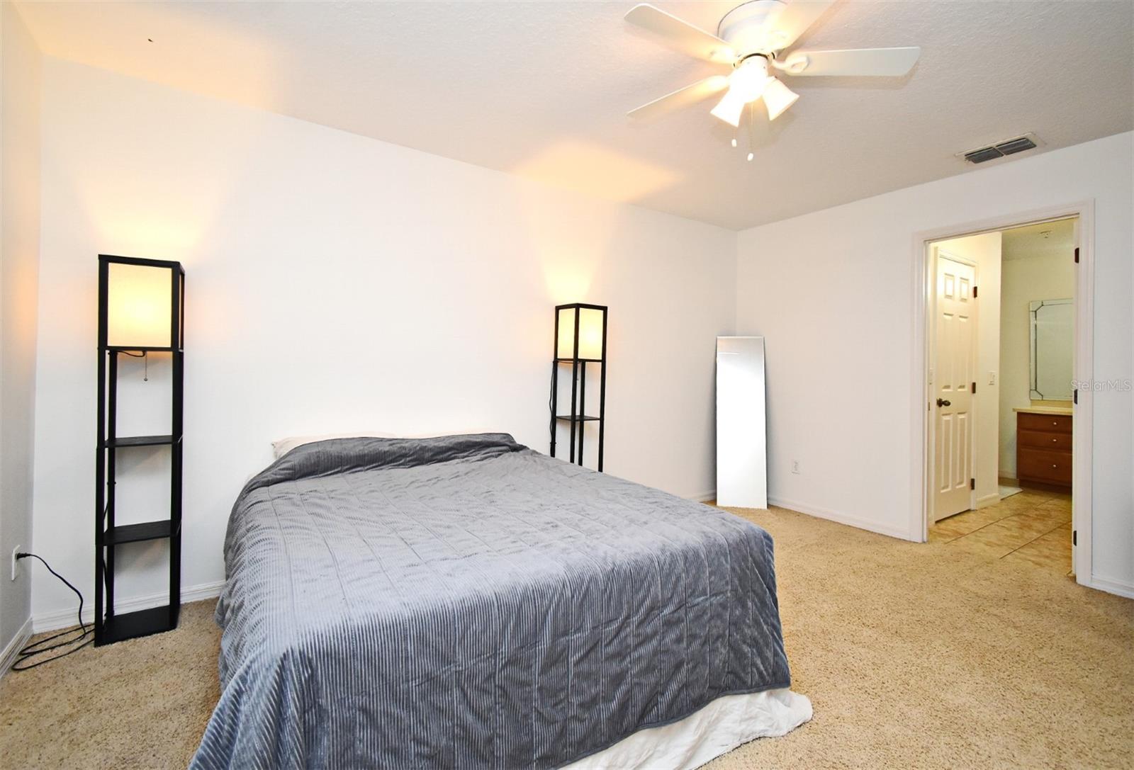 WEKIVA PARK TOWNHOMES - Residential Lease