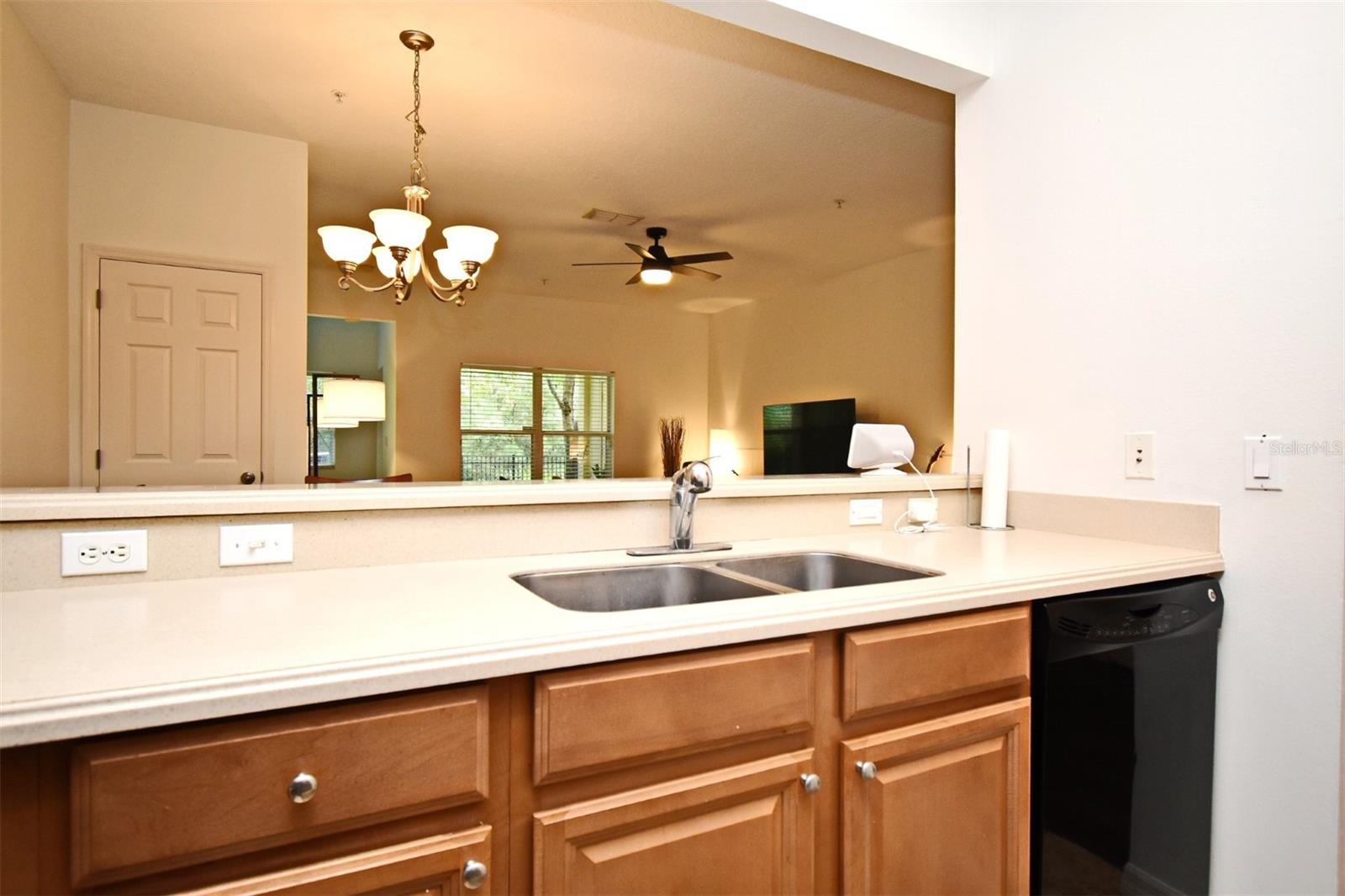 WEKIVA PARK TOWNHOMES - Residential Lease