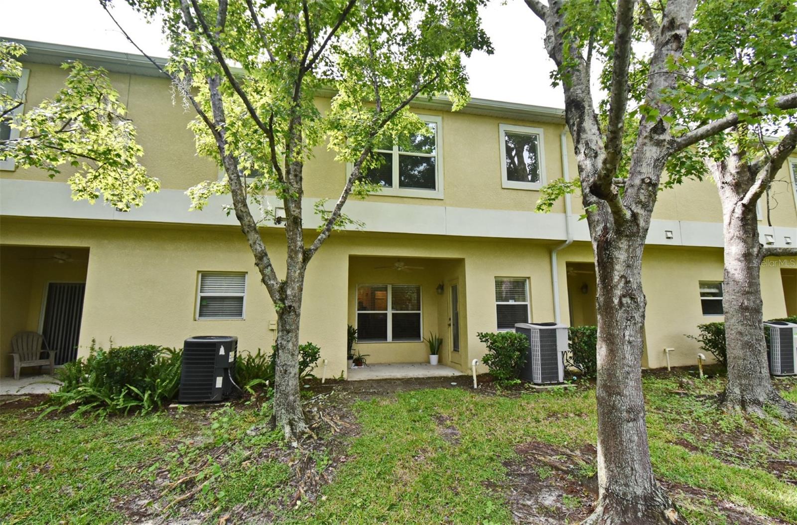 WEKIVA PARK TOWNHOMES - Residential Lease