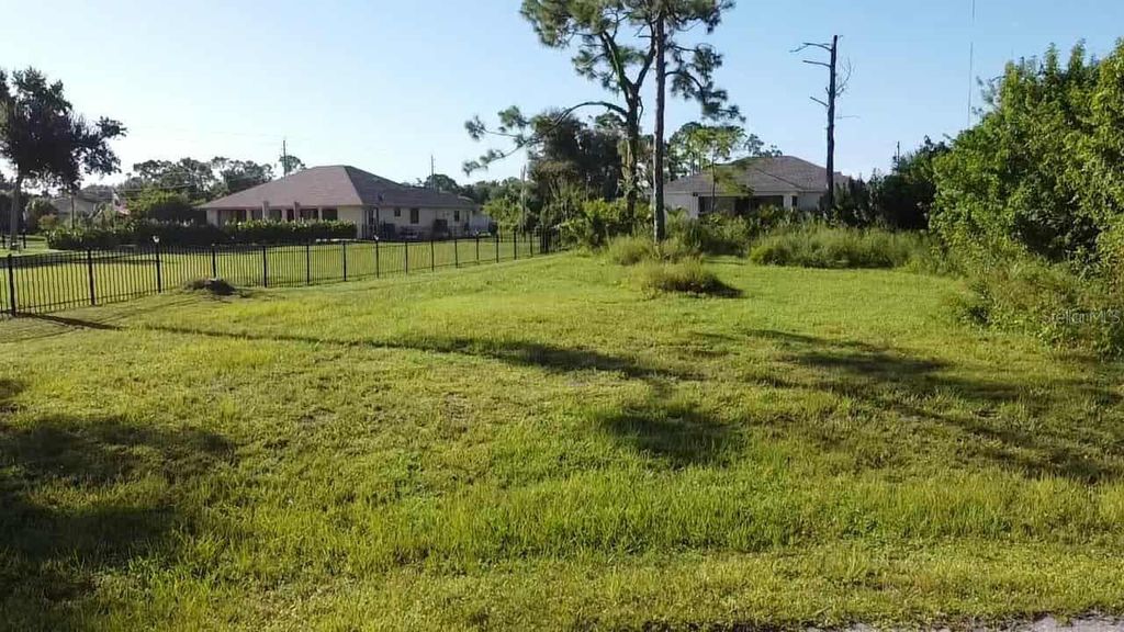 Photo of 105 Delway Way, Rotonda West, FL 33947 (MLS # C7514368)