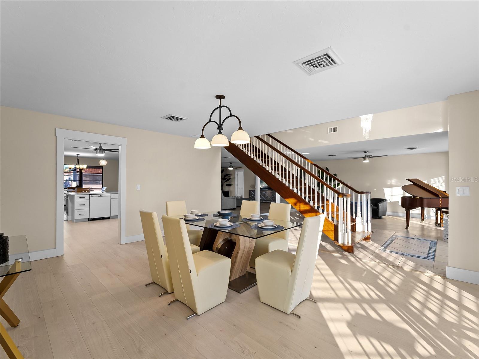 ENGLEWOOD ISLES SUB - Residential