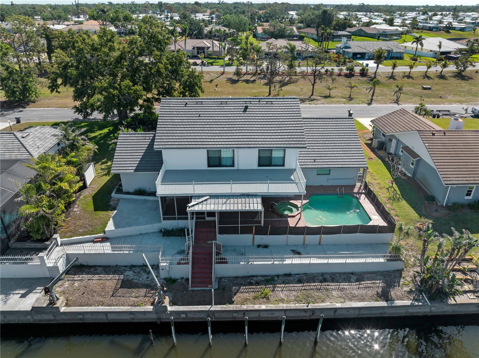 ENGLEWOOD ISLES SUB - Residential